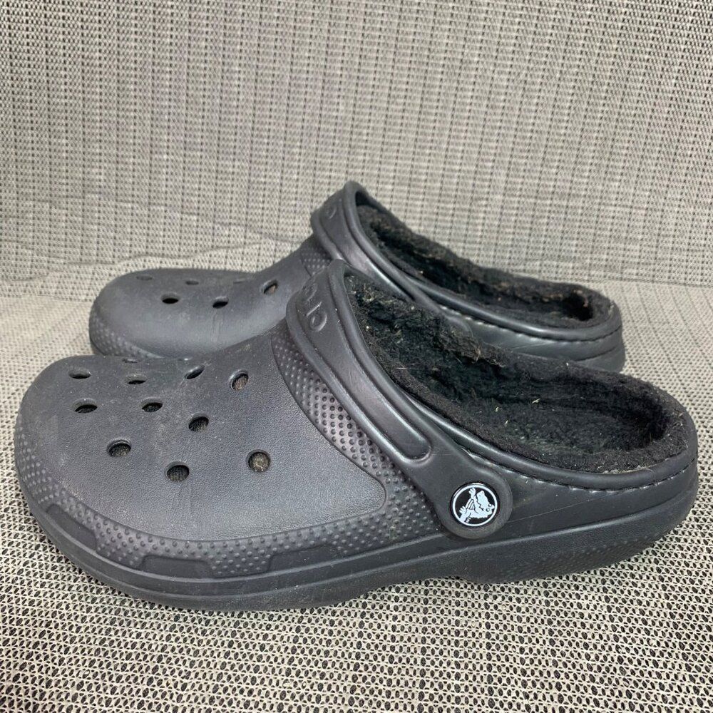 Crocs Dual Comfort Slip On Shoes Women's Size 7 Men Size 5 Faux Fur Lined